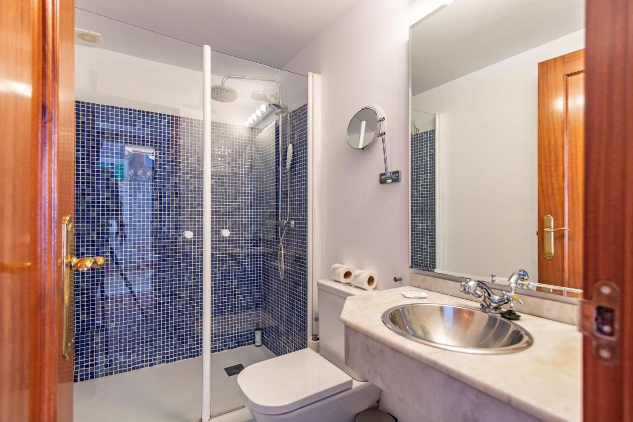 Abades Giralda Deluxe By Valcambre Apartment *